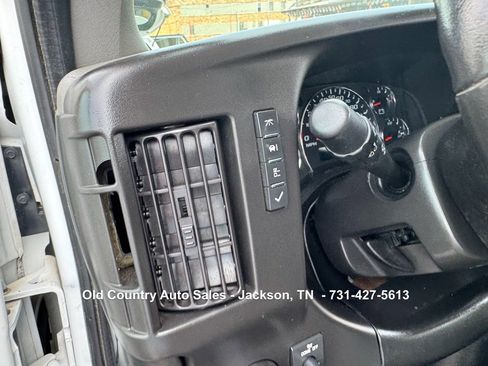 Used 2020 GMC Savana 2500 w/ Communications Package image 24