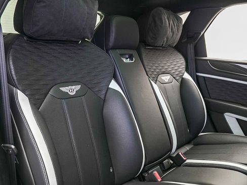 New 2026 Bentley Bentayga Speed image 44