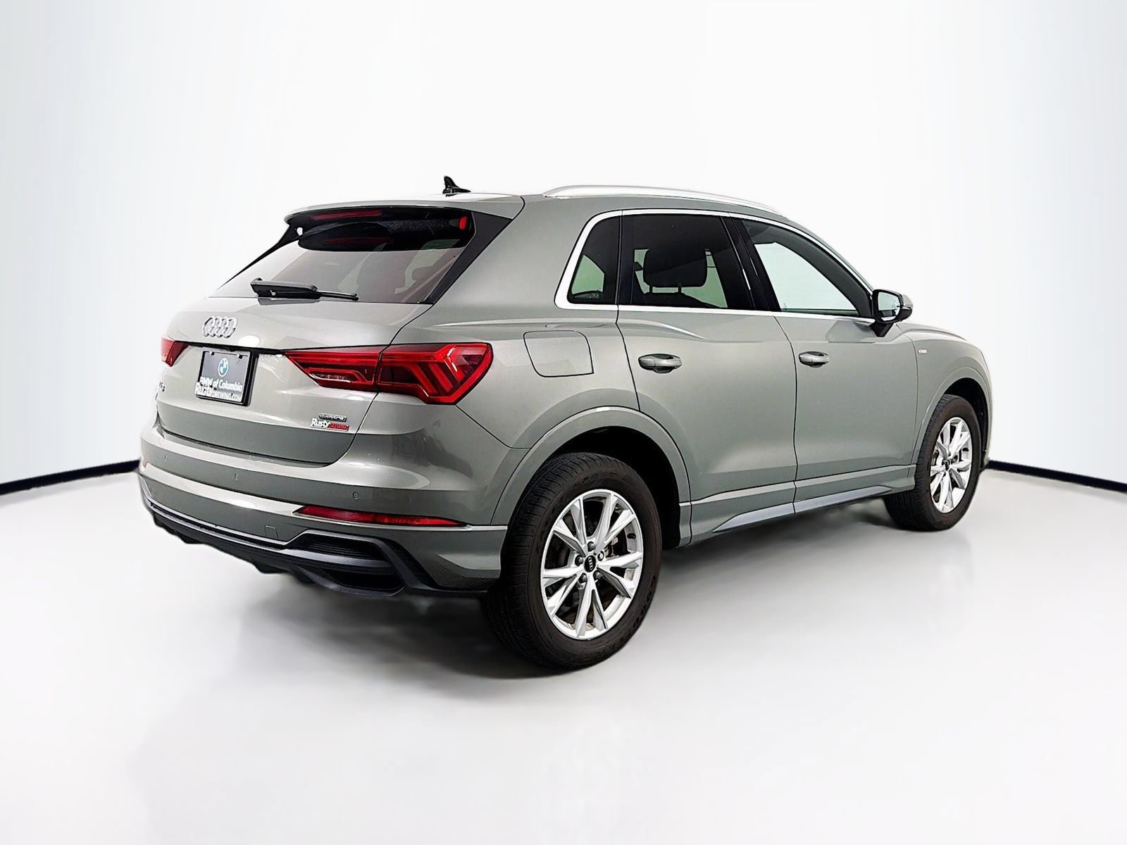 Used 2025 Audi Q3 2.0T Premium AWD/4WD image 7