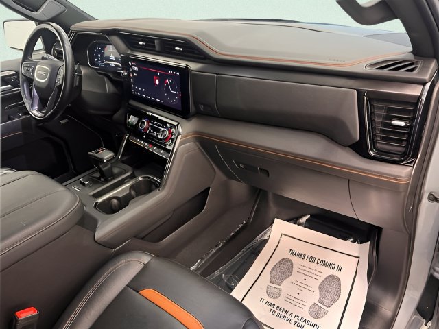 Used 2023 GMC Sierra 1500 AT4 w/ AT4 Premium Package AWD/4WD image 12