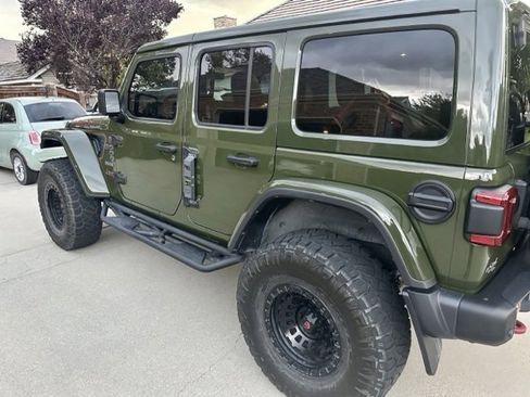 Used 2020 Jeep Wrangler Unlimited Rubicon w/ Quick Order Package 28Y Recon image 13