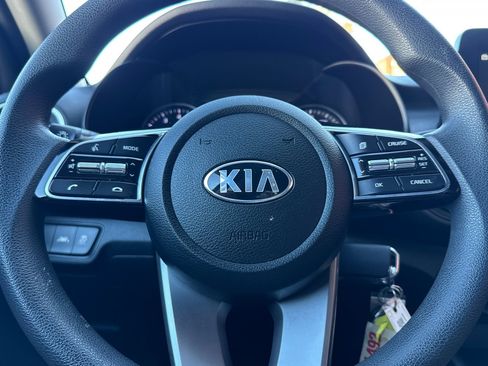 Used 2019 Kia Forte LXS image 25