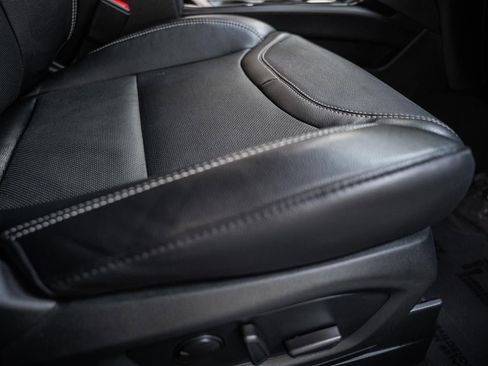 Certified 2024 Ford Explorer ST w/ Equipment Group 401A image 41