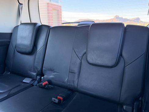 Used 2023 INFINITI QX80 Luxe w/ Cargo Package image 12