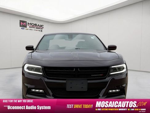 Used 2022 Dodge Charger SXT w/ Cold Weather Package AWD/4WD image 9