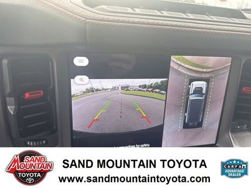 Used 2025 Ford Bronco Raptor w/ Interior Carbon Fiber Pack AWD/4WD image 25
