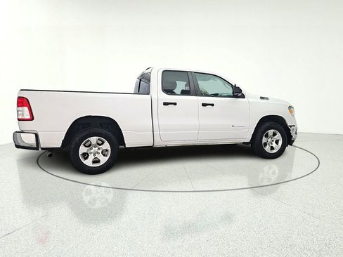 Used 2019 RAM 1500 Tradesman w/ SXT Appearance Group image 4
