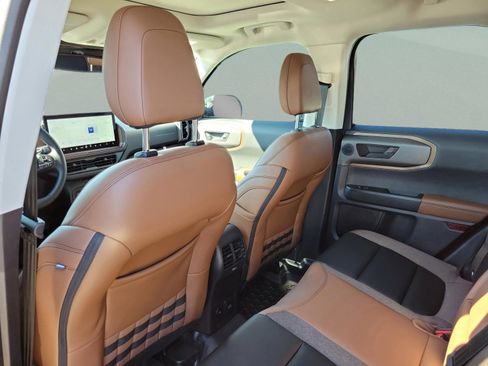 New 2025 Ford Bronco Sport Outer Banks w/ Sasquatch Outer Banks Package image 14