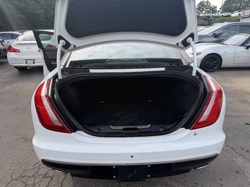 Used 2016 Jaguar XJ L Supercharged RWD image 8