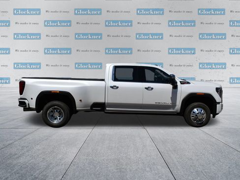 Used 2025 GMC Sierra 3500 Denali w/ Denali Reserve Package image 4
