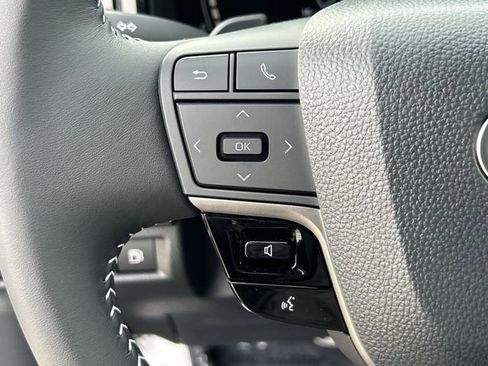 Certified 2026 Toyota Camry SE image 17