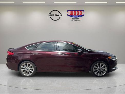 Used 2018 Ford Fusion Platinum FWD image 2