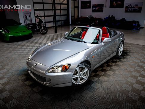 Used 2008 Honda S2000 image 9