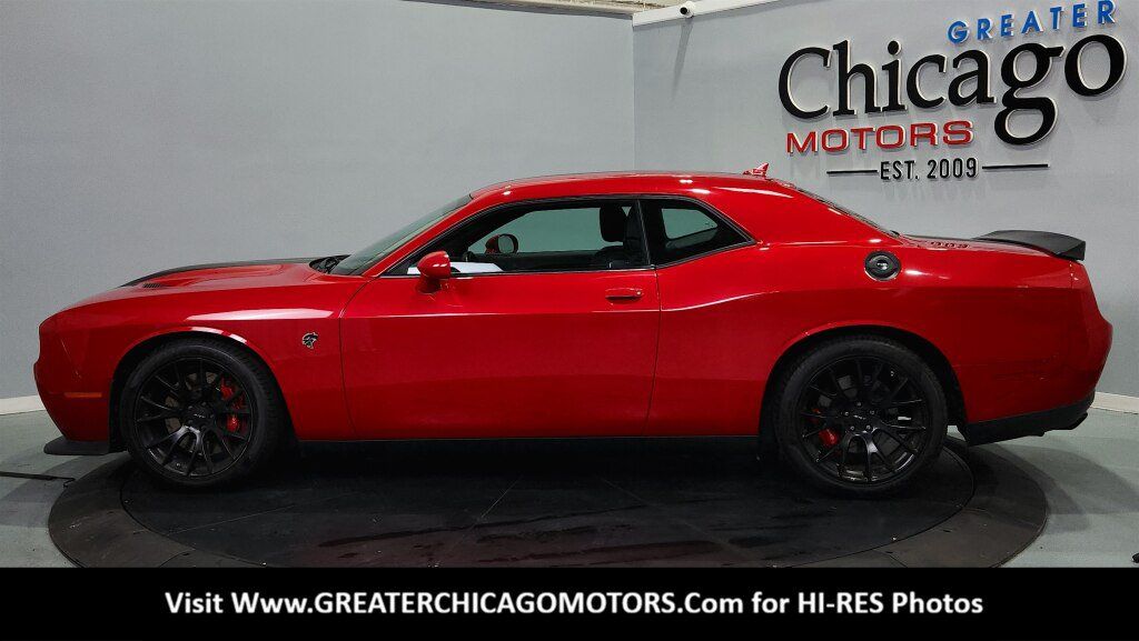 Used 2016 Dodge Challenger SRT Hellcat RWD image 7