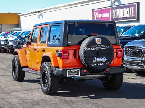 Used 2023 Jeep Wrangler Unlimited Sahara AWD/4WD image 6