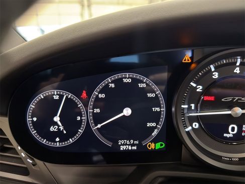 Used 2024 Porsche 911 Targa 4 GTS image 28