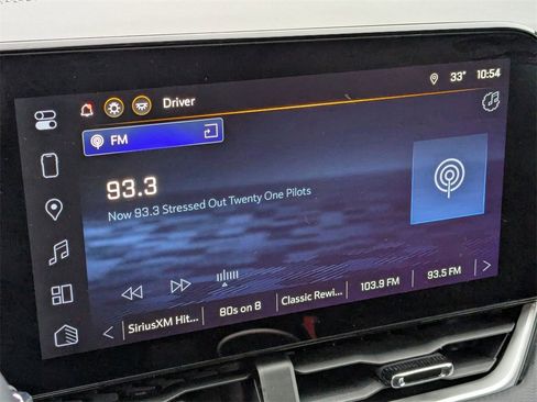 Used 2025 Chevrolet Equinox LT image 23