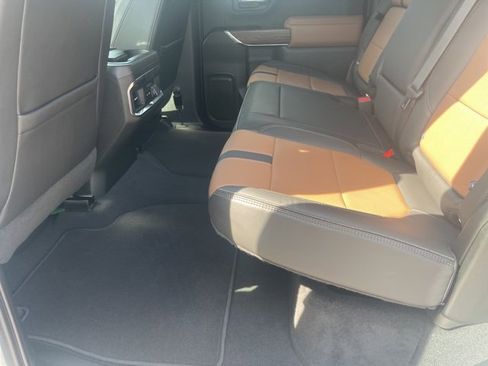 Certified 2022 Chevrolet Silverado 1500 High Country image 32