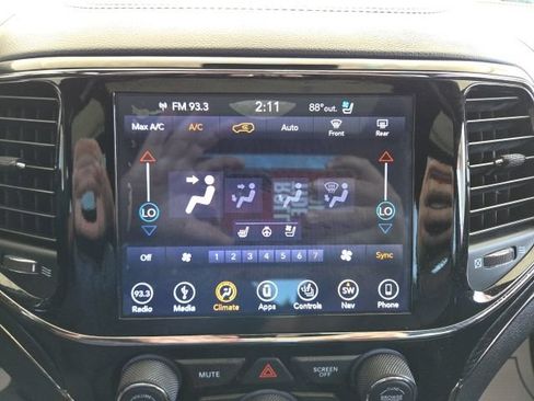 Used 2019 Jeep Grand Cherokee High Altitude AWD/4WD image 19