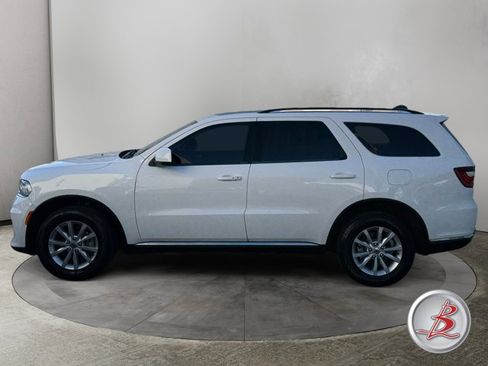 Used 2022 Dodge Durango SXT AWD/4WD image 4