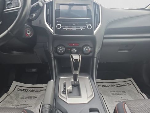 Used 2019 Subaru Crosstrek 2.0i Premium w/ Eyesight System AWD/4WD image 11