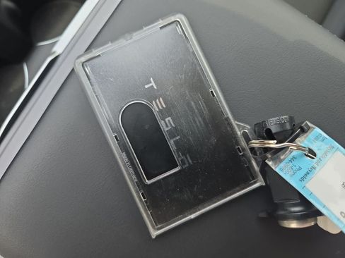 Used 2025 Tesla Model 3 Long Range RWD image 33