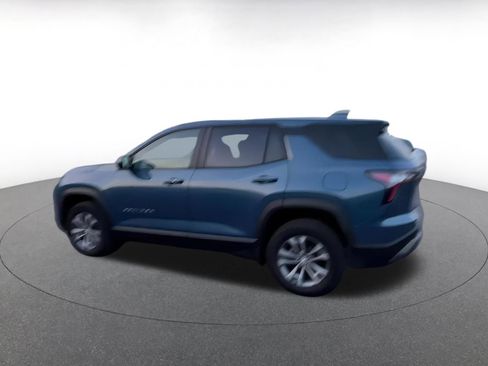 Used 2025 Chevrolet Equinox LT image 10