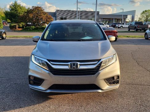 Used 2018 Honda Odyssey EX-L image 2