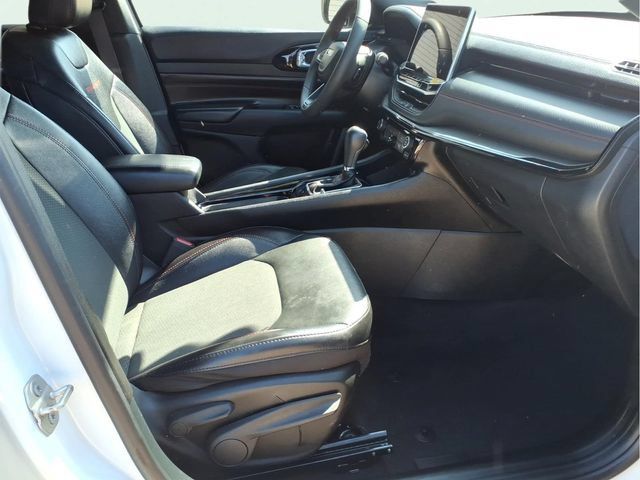 Used 2023 Jeep Compass Trailhawk AWD/4WD image 21