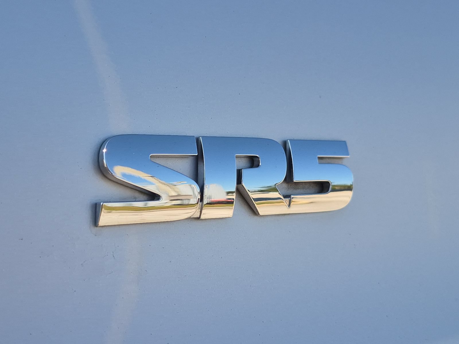 Used 2021 Toyota 4Runner SR5 AWD/4WD image 31