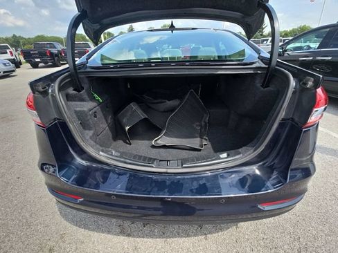 Used 2020 Ford Fusion SE FWD image 27