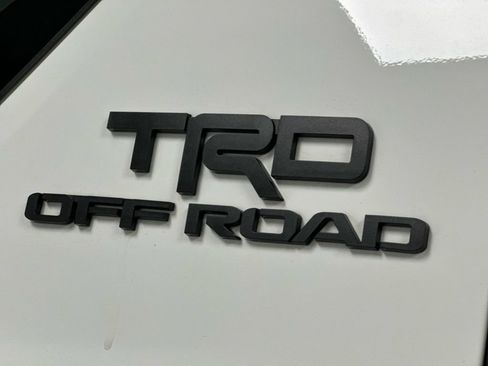 Used 2025 Toyota 4Runner TRD Off-Road AWD/4WD image 22
