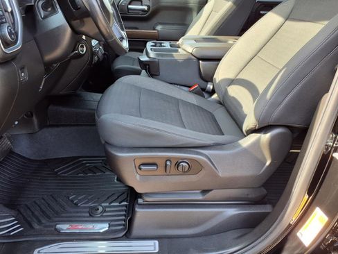 Used 2022 Chevrolet Silverado 1500 RST image 13