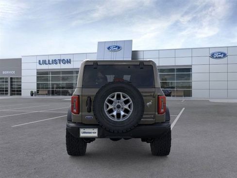 New 2025 Ford Bronco Badlands image 5