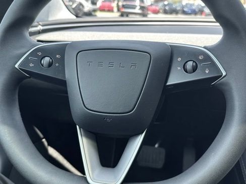 Used 2025 Tesla Model 3 Long Range AWD/4WD image 15