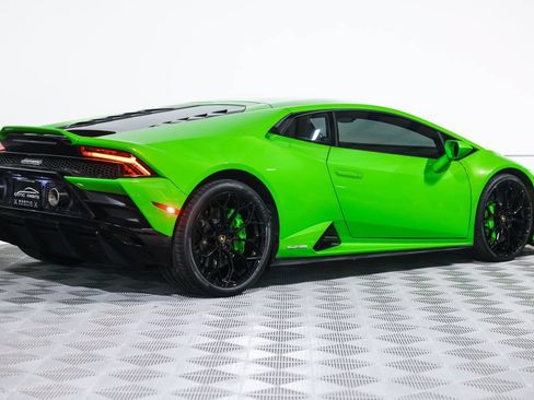 Used 2020 Lamborghini Huracan EVO AWD/4WD image 7