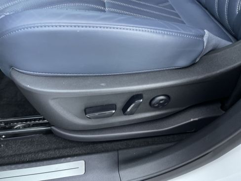 Certified 2024 Nissan Ariya AWD image 13