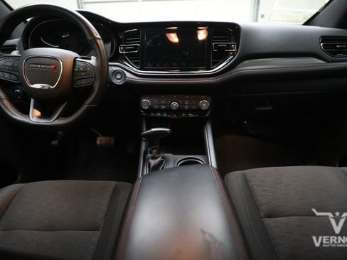 Used 2025 Dodge Durango GT AWD/4WD image 13