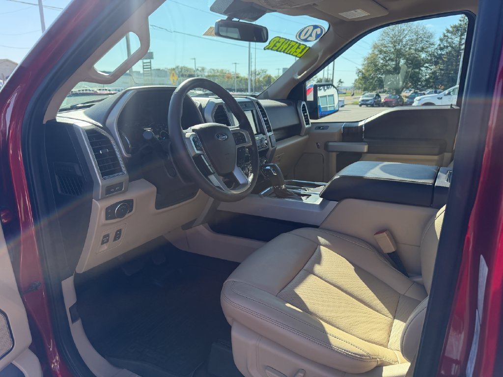 Used 2020 Ford F150 Lariat w/ Equipment Group 502A Luxury AWD/4WD image 17