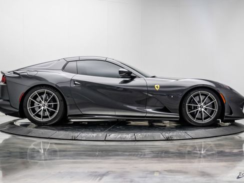 Used 2023 Ferrari 812 GTS RWD image 27