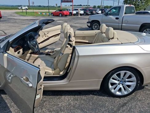 Used 2012 BMW 328i Convertible RWD image 63