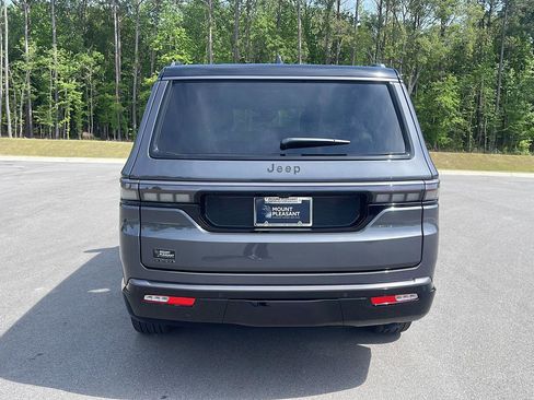 New 2026 Jeep Grand Wagoneer Summit AWD/4WD image 6