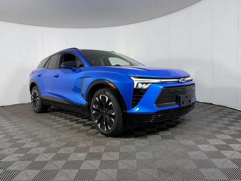 Used 2024 Chevrolet Blazer EV RS AWD/4WD image 4
