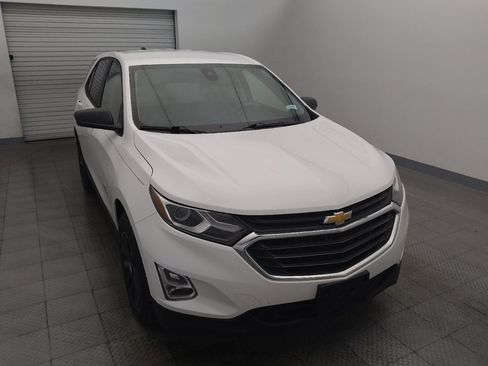 Used 2020 Chevrolet Equinox LS w/ LS Convenience Package FWD image 14
