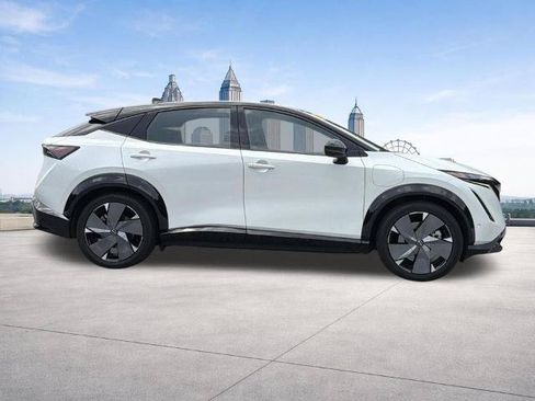 Certified 2023 Nissan Ariya AWD/4WD image 30