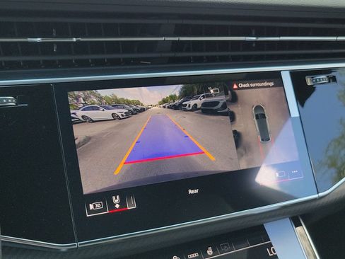 New 2026 Audi SQ8 Premium Plus AWD/4WD image 12