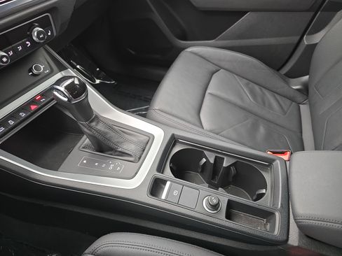 Used 2021 Audi Q3 2.0T Premium w/ Convenience Package image 25