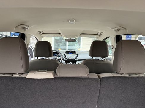 Used 2016 Ford Escape SE AWD/4WD image 19