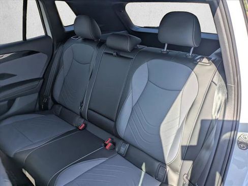 New 2026 Volkswagen Tiguan SE R-Line FWD image 14