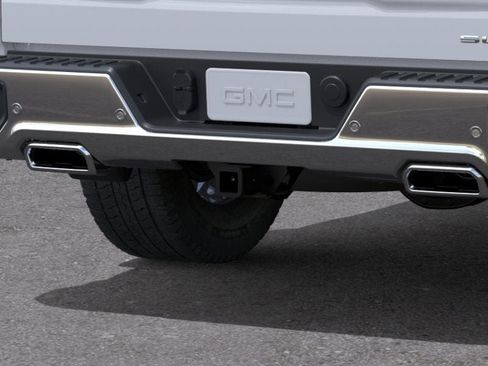 New 2026 GMC Sierra 1500 SLT image 14